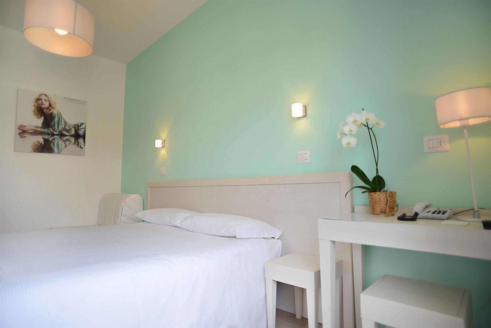 Maree Hotel Cesenatico Eksteriør billede