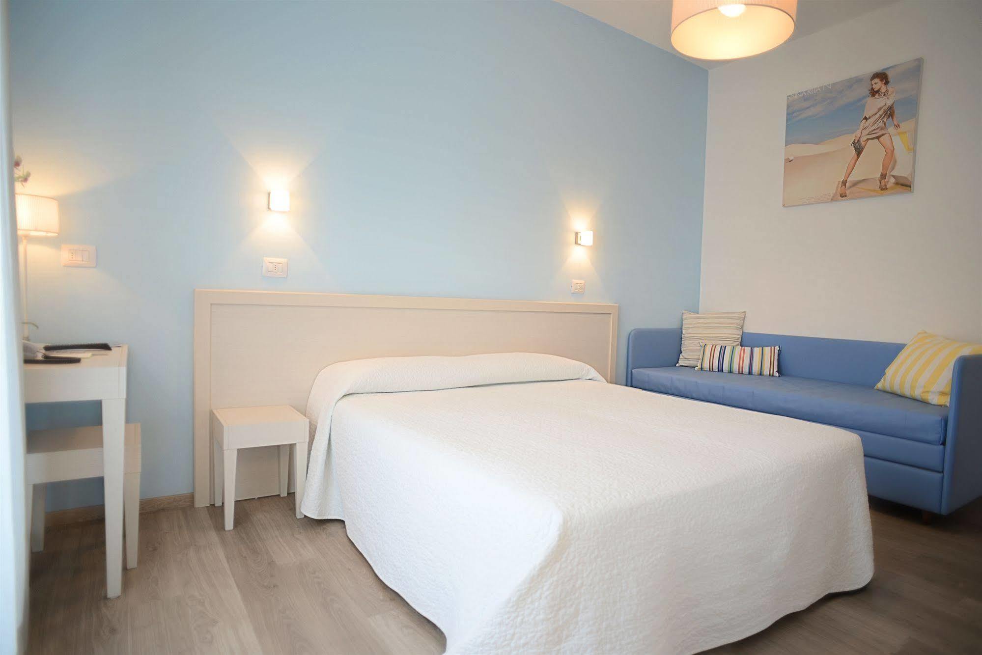 Maree Hotel Cesenatico Eksteriør billede